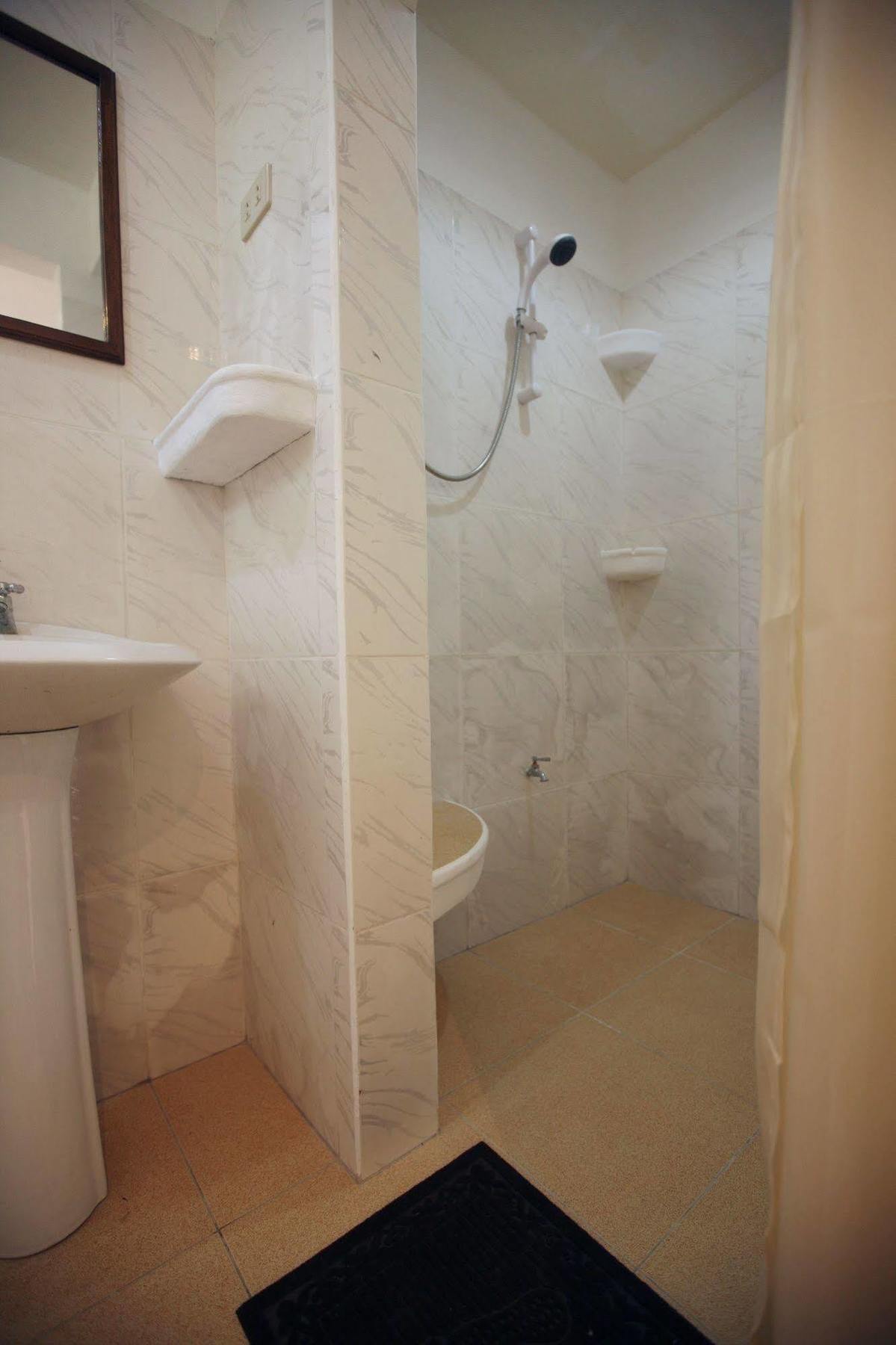 Guindulman Bay Tourist Inn Εξωτερικό φωτογραφία