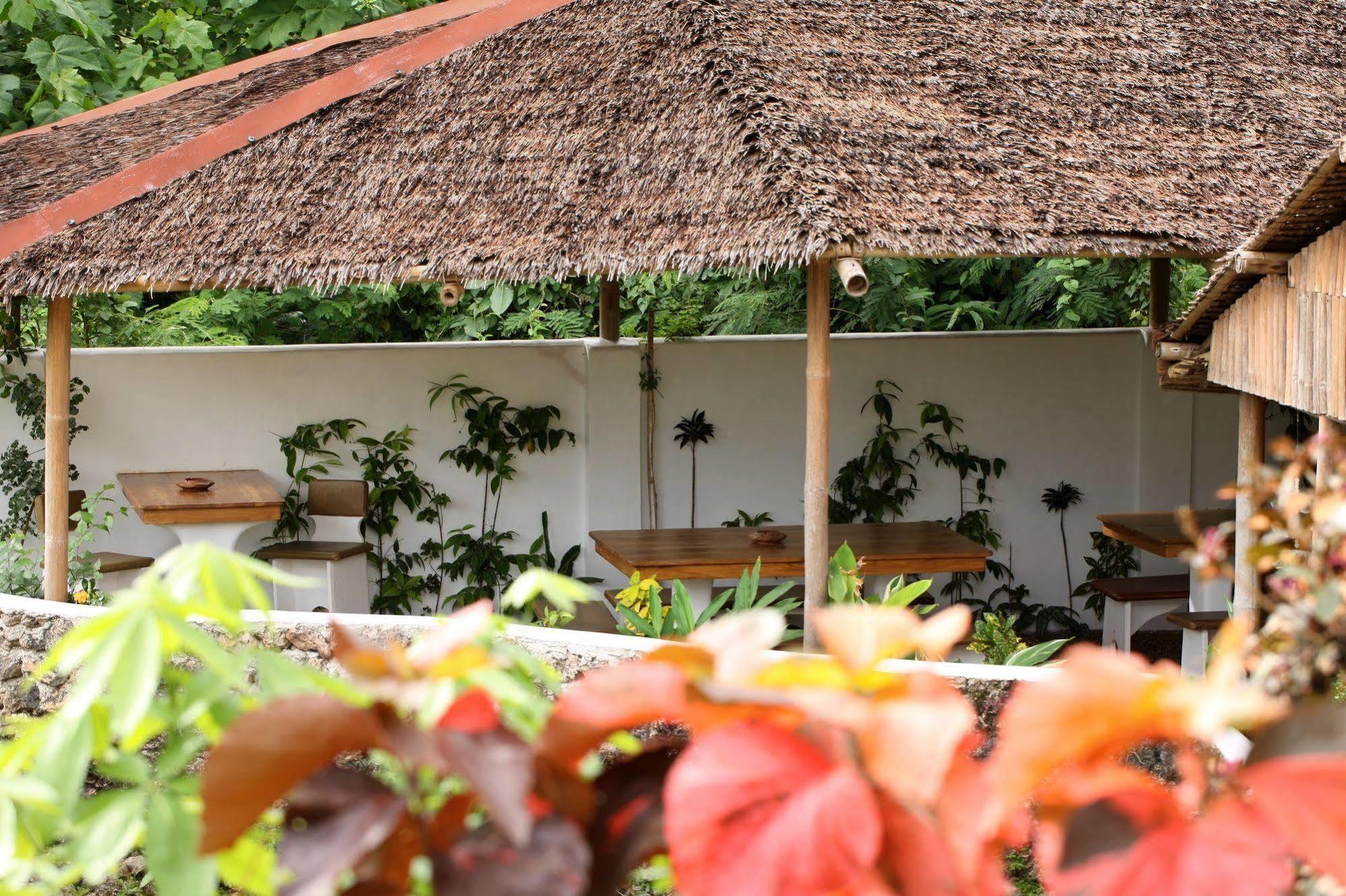 Guindulman Bay Tourist Inn Εξωτερικό φωτογραφία